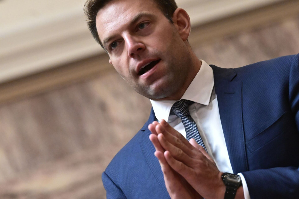 Ο Κασσελάκης φοβάται τις κάλπες: εναγώνια αναζήτηση τρόπου αποφυγής των εκλογών