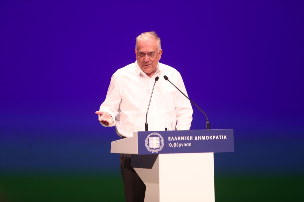 Θεοδωρικάκος: Φθηνότερο το καλάθι του μαθητή - Θετική προοπτική για την Ευρώπη οι προτάσεις Ντράγκι