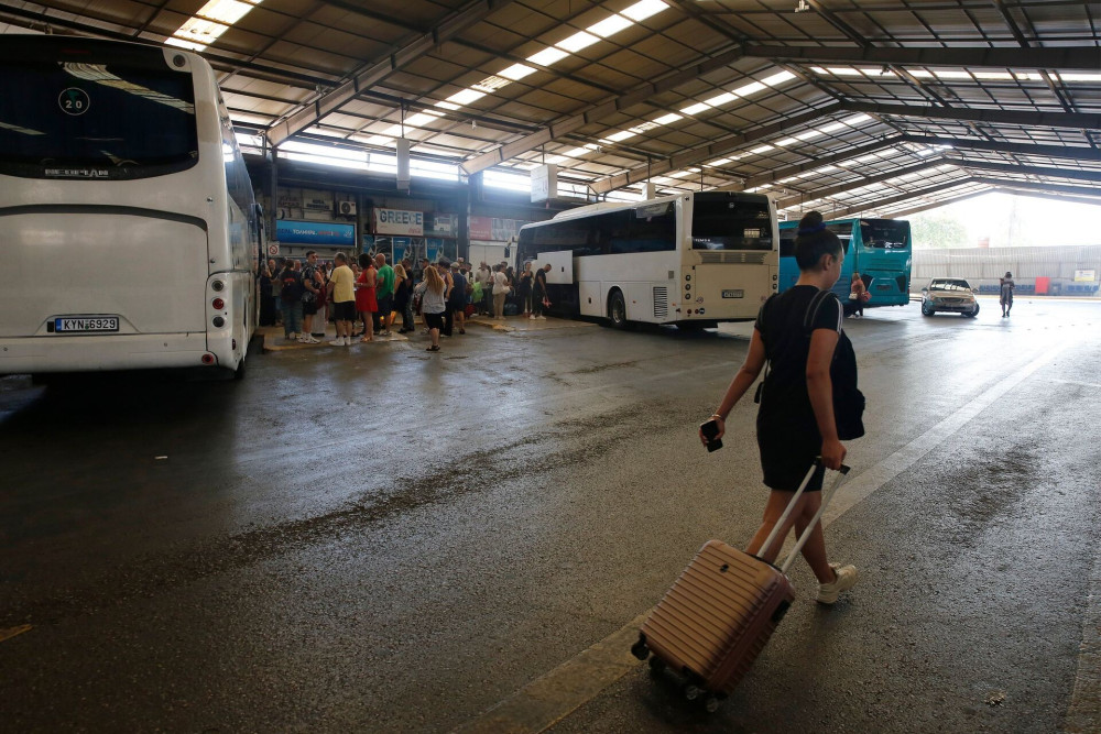 ΚΤΕΛ Κηφισού: συμπλοκή με πυροβολισμούς και τραυματισμό το μεσημέρι της Δευτέρας
