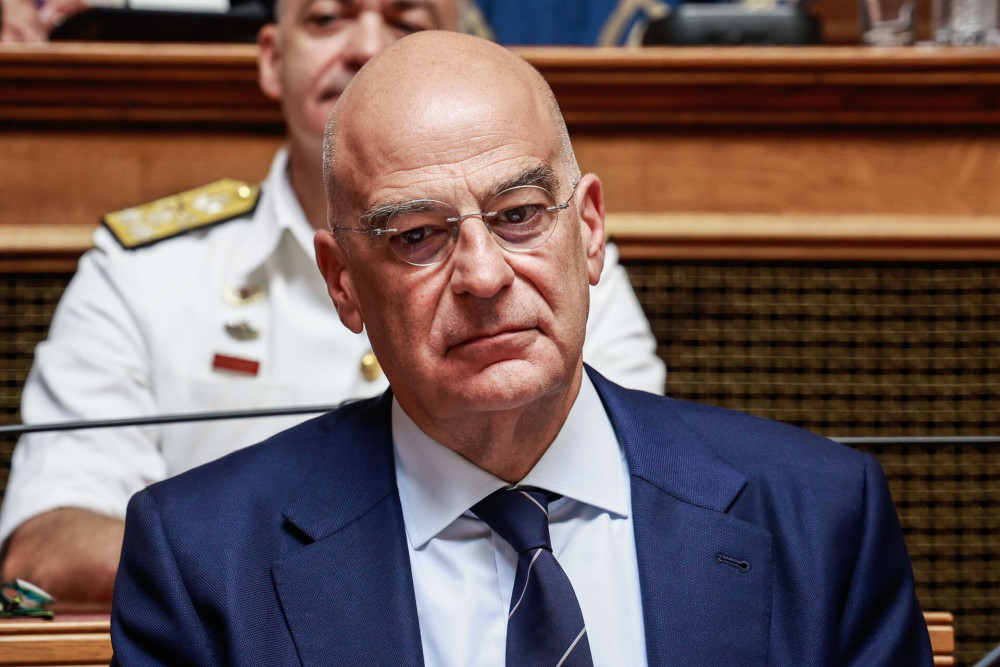 Νίκος Δένδιας: Η ποδοσφαιρική δεξιοτεχνία του Μίμη Δομάζου δεν θα ξεχαστεί