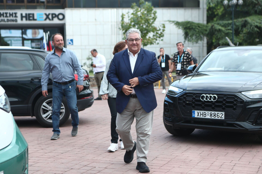 «Σύμπλευση» ΚΚΕ και με… Βελόπουλο για τη Γάζα - Ο τσακωμός με Χαρίτση
