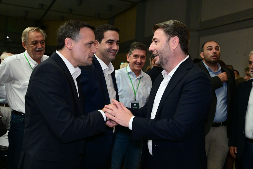 Εκλογές ΠΑΣΟΚ: τα τελικά αποτελέσματα - Νίκος Ανδρουλάκης και Χάρης Δούκας στον β' γύρο