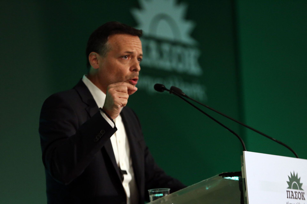 Στήριξη Δούκα στην Μπατζελή για την παραπομπή της στην Επιτροπή Δεοντολογίας