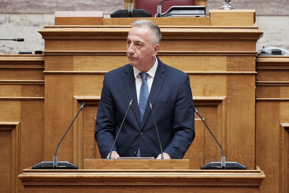 Δίαυλος βουλευτών-κυβέρνησης ο Σταύρος Καλαφάτης