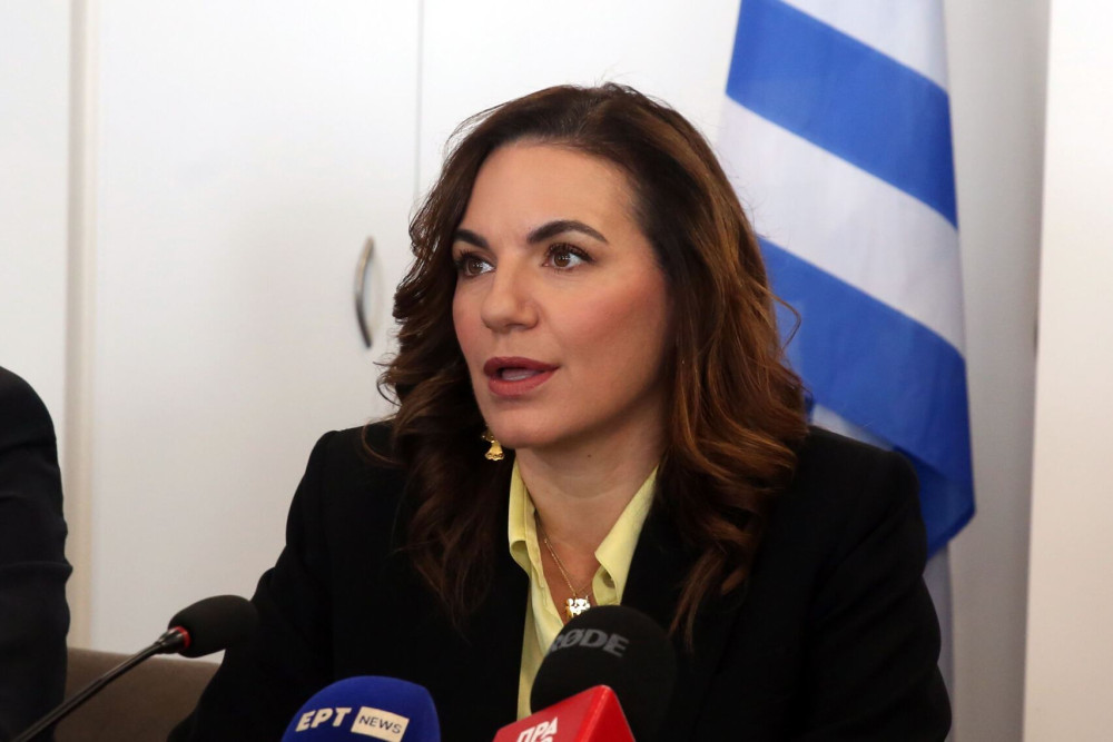 Στο Παρίσι η Κεφαλογιάννη για την προώθηση του τουρισμού όλο τον χρόνο
