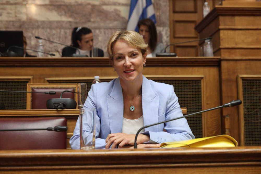 Αλεξάνδρα Σδούκου: Ενεργειακοί κολοσσοί στρέφονται στην Ελλάδα για εξόρυξη υδρογονανθράκων