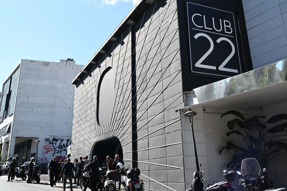 «Λουκέτο» στο κλαμπ της λεωφόρου Βουλιαγμένης που σέρβιρε αλκοόλ σε μαθητές