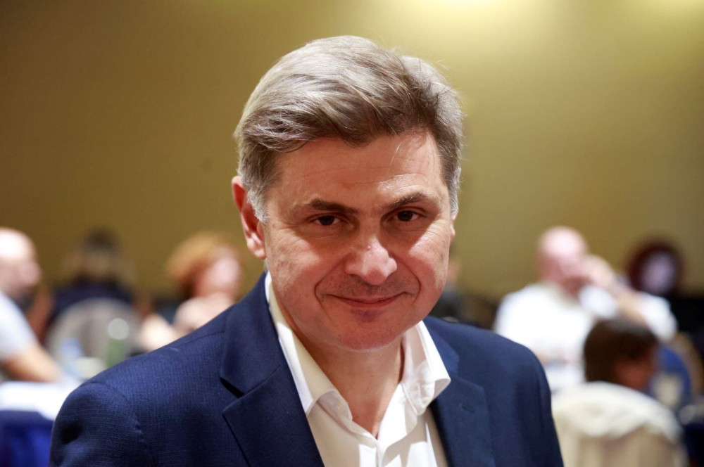 Nίκος Φαραντούρης: άξιο τέκνο του… πολακισμού