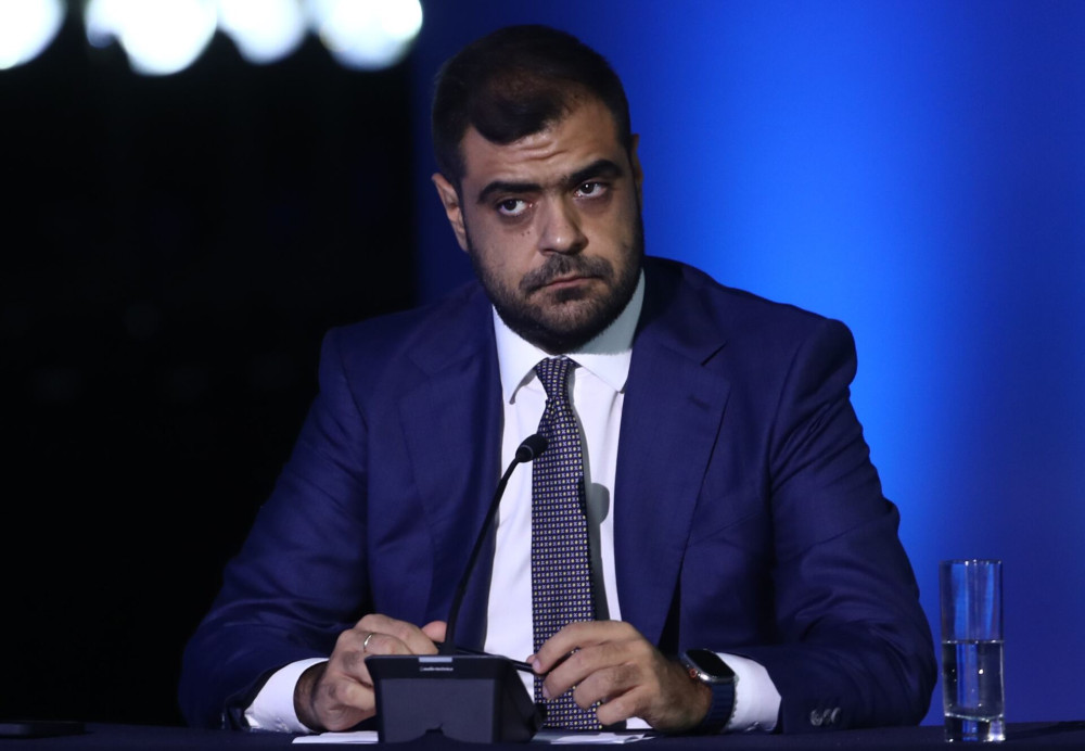 Μαρινάκης: Αποκορύφωμα του παραλογισμού η κατηγορία για «εσχάτη προδοσία»