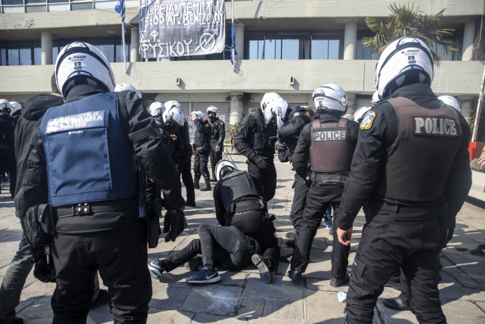Τραμπουκισμοί στο ΑΠΘ: Η μειοψηφία της «αντίστασης» που φυλακίζει τα πανεπιστήμια