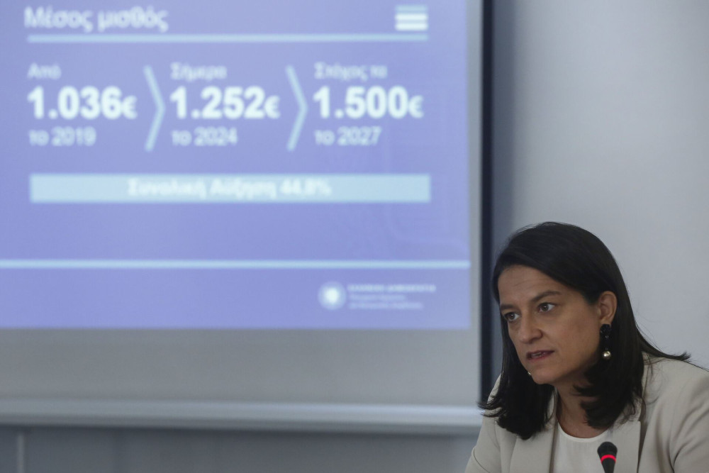 Κεραμέως: «Η ανεργία σήμερα  είναι στο 9,4% - Πάνω από 2.000 ενδιαφερόμενοι στην «Ημέρα Καριέρας» στον Βόλο»