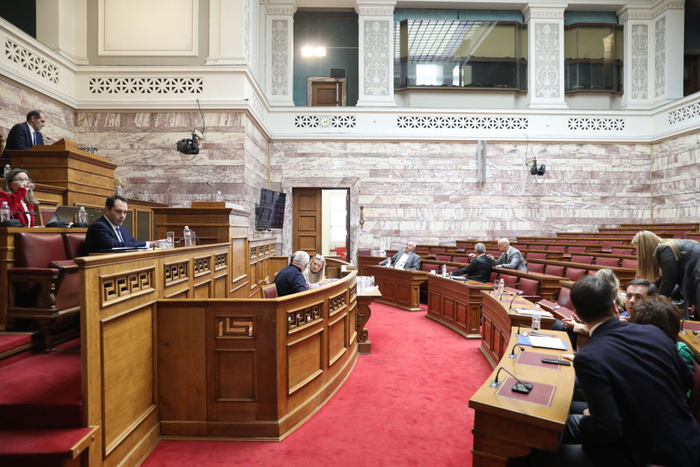 Βουλή: υπερψηφίστηκε το νομοσχέδιο για την ενίσχυση του ΕΣΥ
