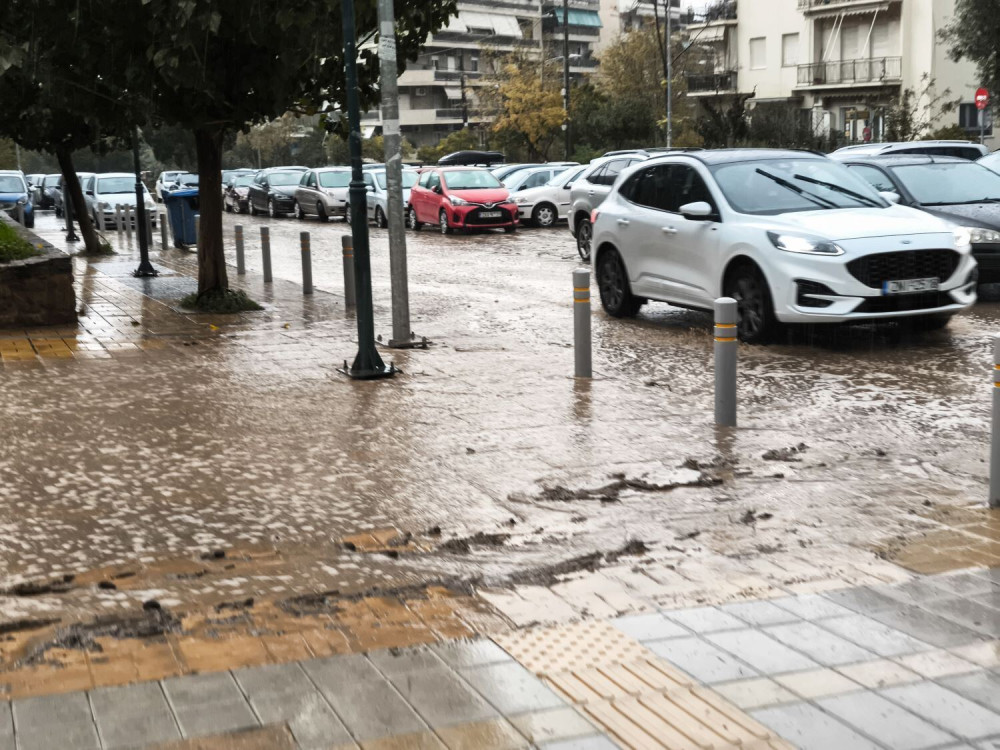 Κακοκαιρία: προειδοποιητικό μήνυμα του 112 και για τα Δωδεκάνησα