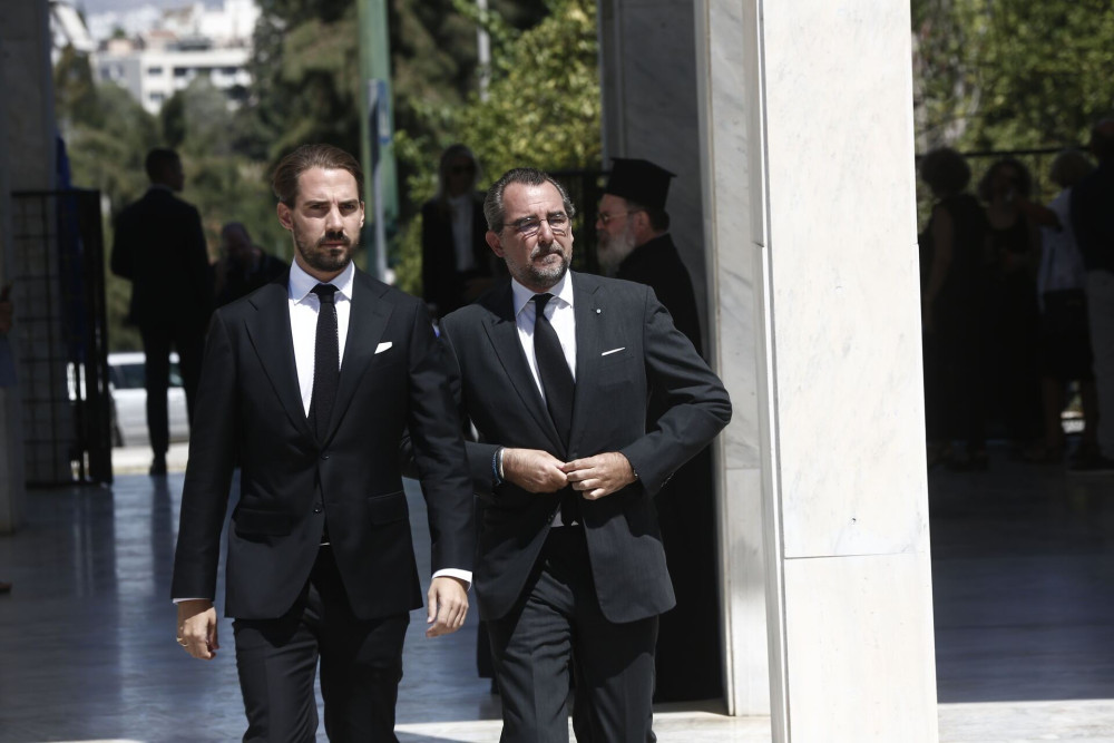 Καθηγητής νομικής ΕΚΠΑ ζητά από ΣτΕ την ακύρωση του επωνύμου «Ντε Γκρες»