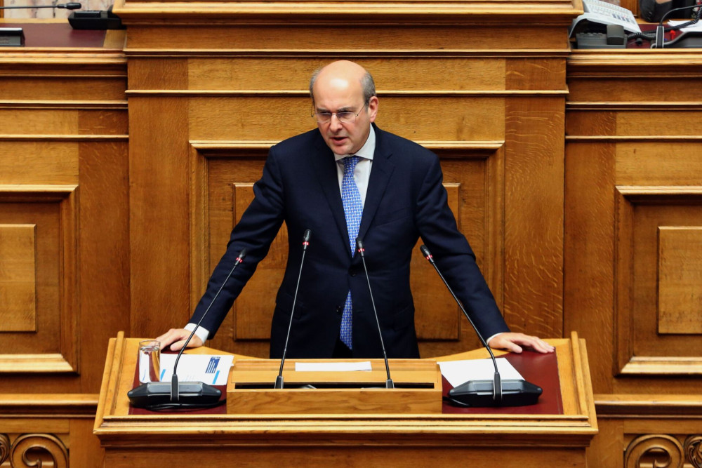 Χατζηδάκης στις Βρυξέλλες: αποφάσεις για τη χρηματοδότηση της άμυνας της Ευρώπης