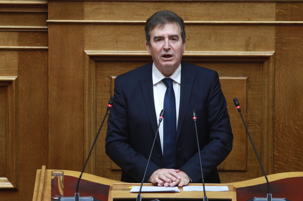 Μιχάλης Χρυσοχοΐδης από Σύρο: Τα νησιά των Κυκλάδων ενισχύονται με επιπλέον 500 αστυνομικούς