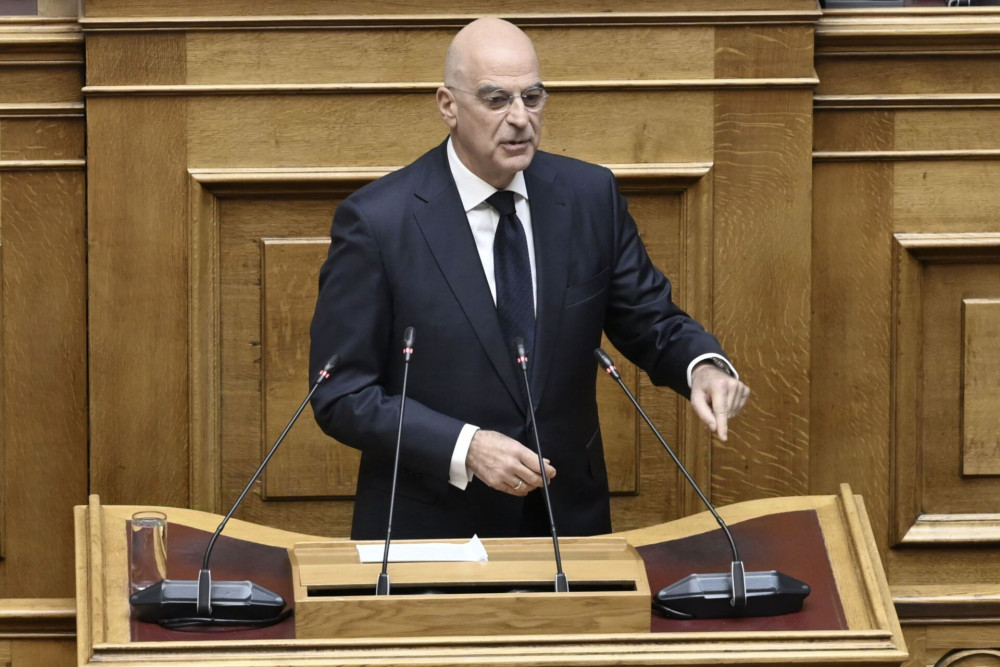 Νίκος Δένδιας: Καμία συσχέτιση του δυστυχήματος των Τεμπών με τη μεταφορά στρατιωτικού υλικού