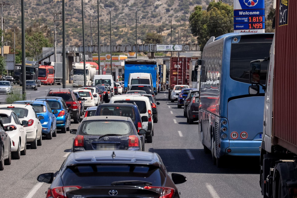 Τέλη κυκλοφορίας με τον μήνα - Ανοίγει η πλατφόρμα myCar για την άρση ακινησίας οχημάτων