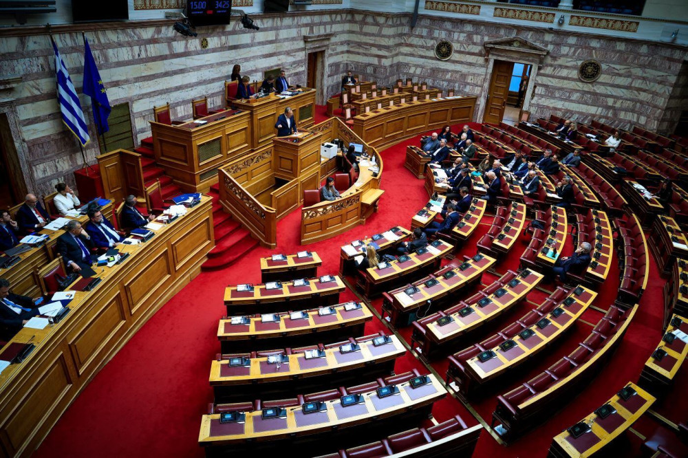 Βουλή: την Παρασκευή 10/1 η γνωμοδότηση για την αναστολή χρηματοδότησης των Σπαρτιατών