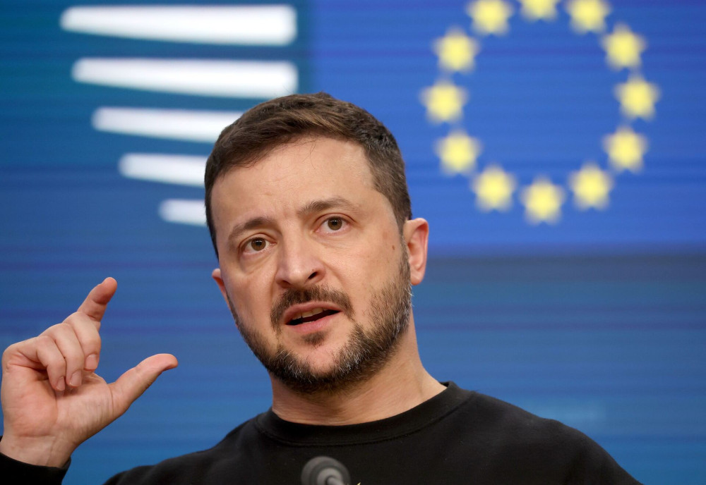 Ζελένσκι: Ναι στη συμφωνία των ΗΠΑ, όχι στην άρση των κυρώσεων κατά της Ρωσίας