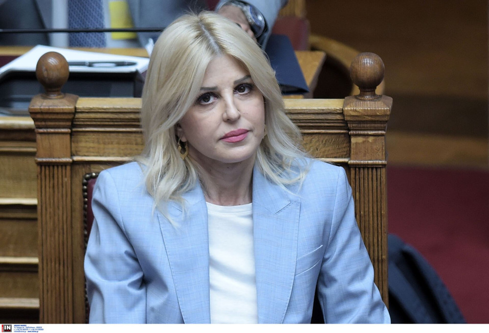 Καμπάνια ενημέρωσης νέων για το «χάπι του βιασμού»: συνάντηση Ράπτη με Ζαχαράκη