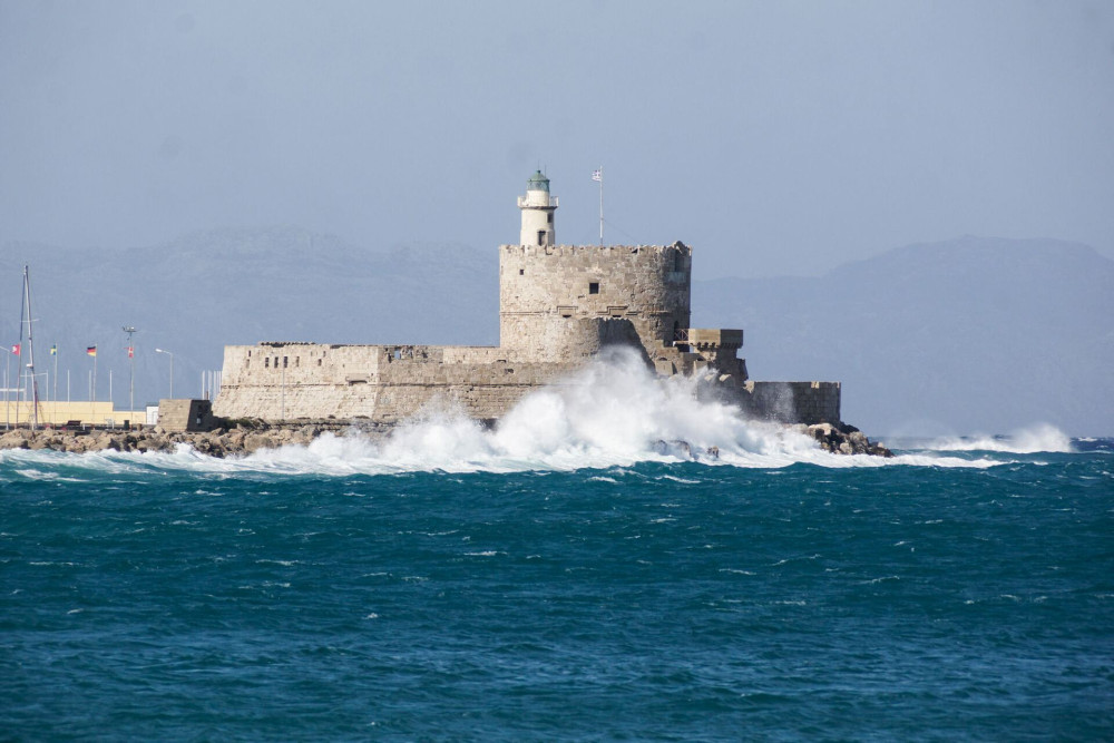 Δεσμεύτηκαν οι λογαριασμοί των επτά της Πολεοδομίας Ρόδου