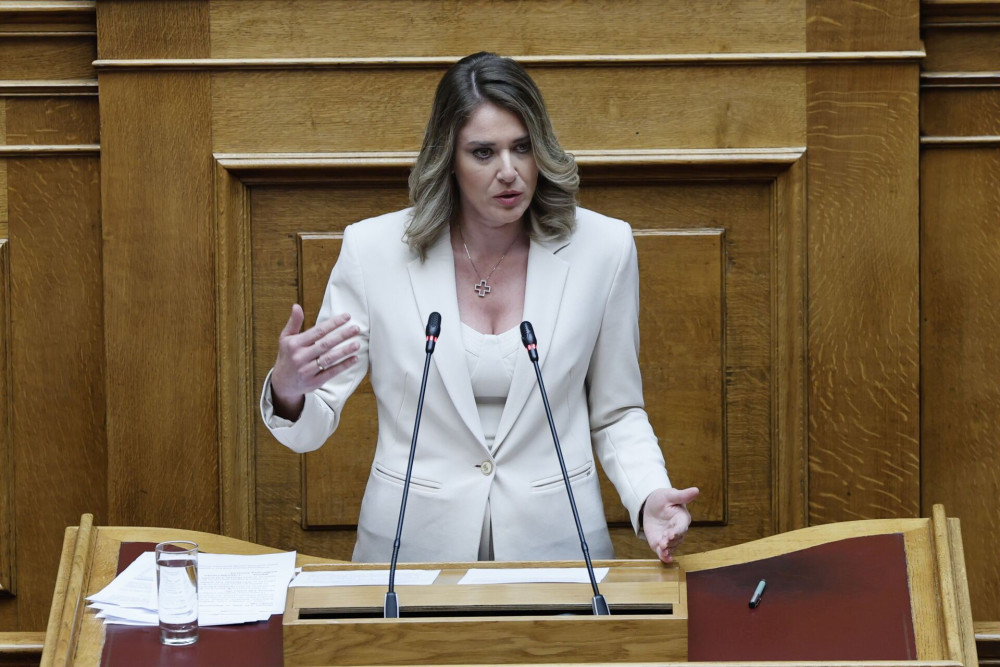 Άννα Ευθυμίου: Το εργασιακό νομοσχέδιο προστατεύει εργαζόμενους και βελτιώνει την αγορά εργασίας