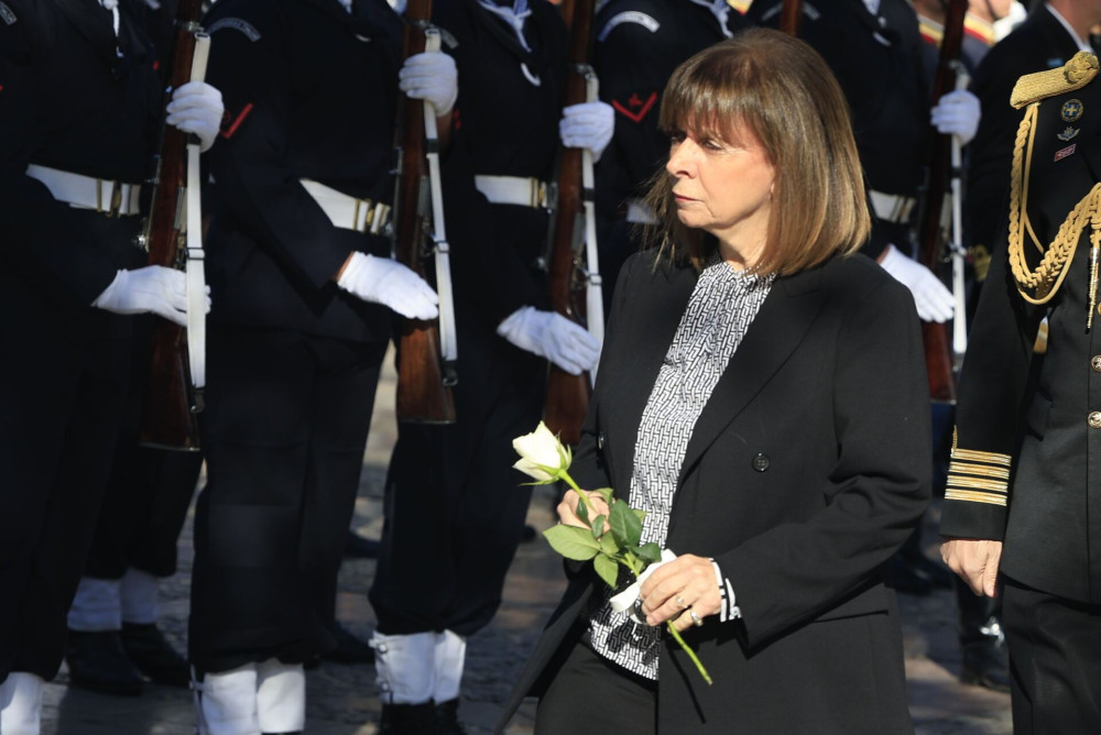 Σακελλαροπούλου για Σημίτη: Mεγάλη προσωπικότητα της σύγχρονης ιστορίας μας