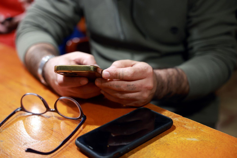 Έρευνα NielsenIQ: 8 στους 10 Έλληνες αγοράζουν από online πλατφόρμες χωρών εκτός ΕΕ