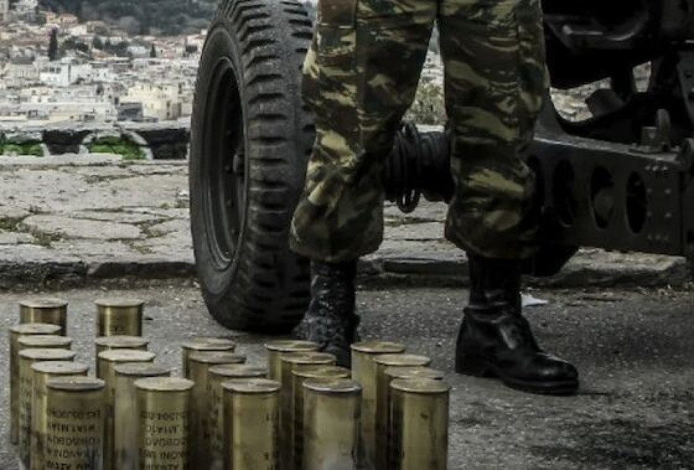 Μην πυροβολείτε τον… αγγελιοφόρο