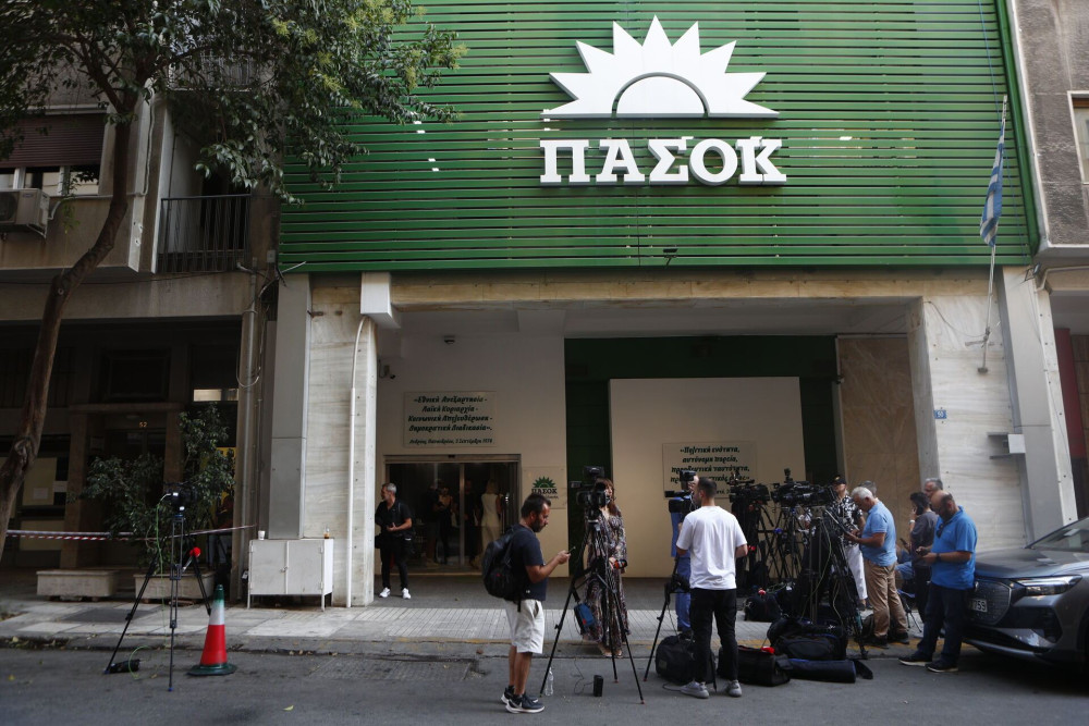 Εκεχειρία μέχρι νεωτέρας στο ΠΑΣΟΚ