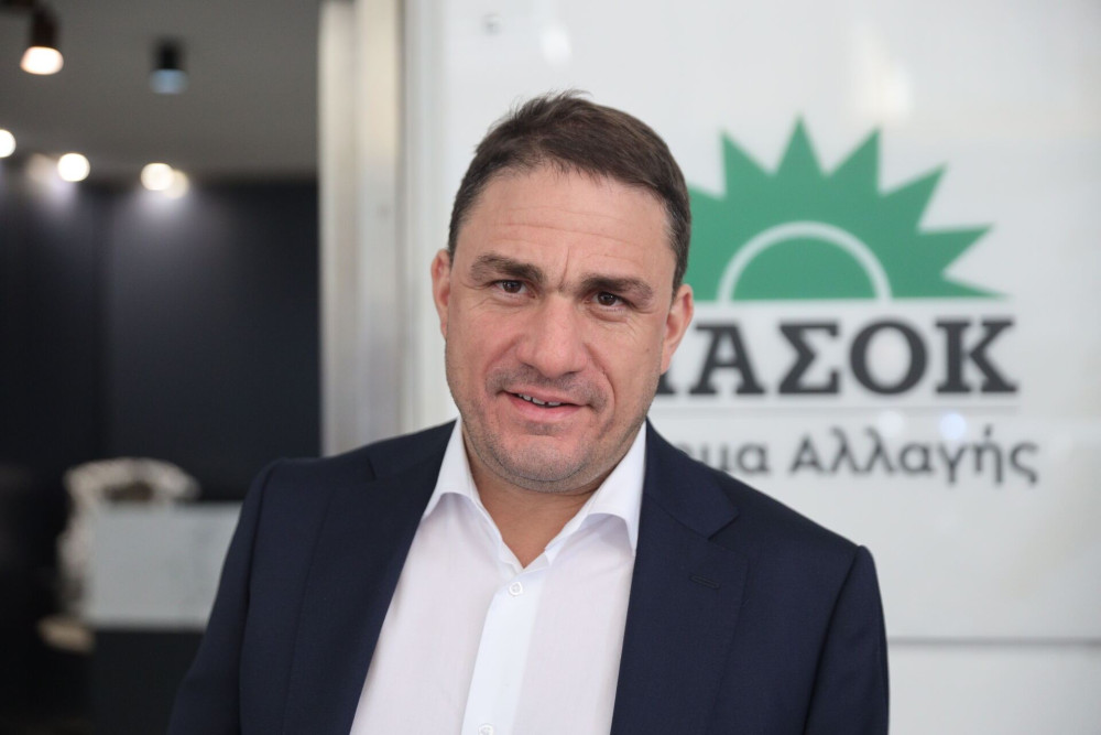 Τσουκαλάς: ακρίβεια, φόροι και… επιλεκτική μνήμη από το ΠΑΣΟΚ
