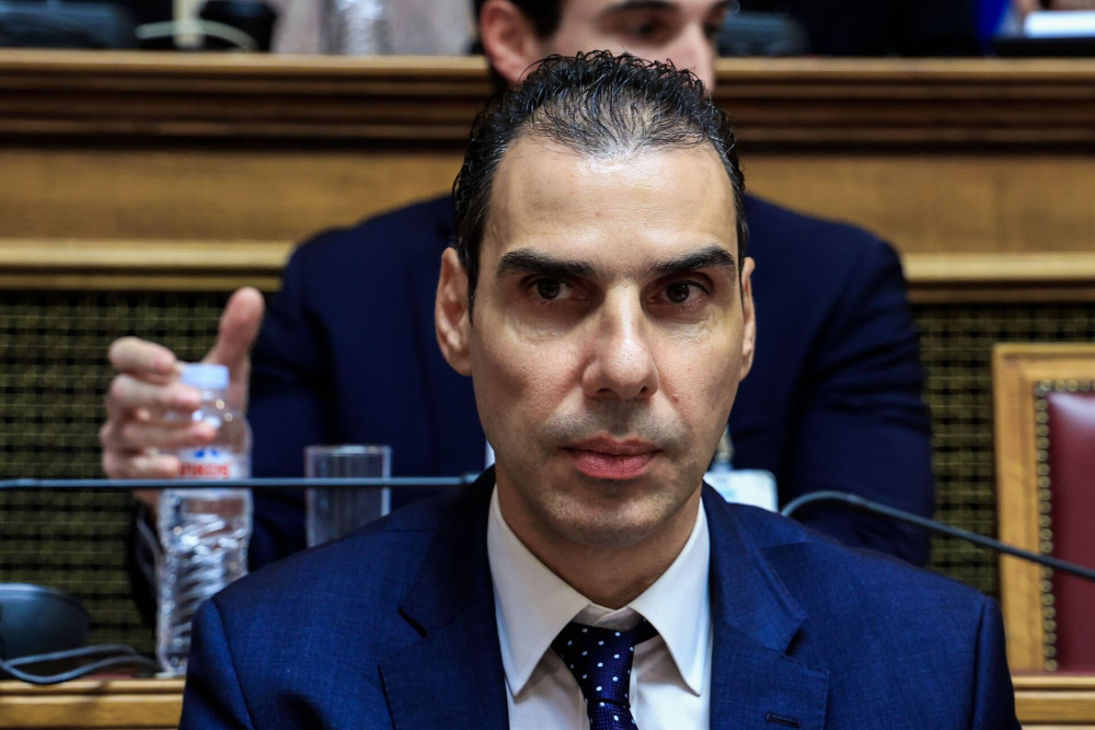 Συγκίνηση στο Παίδων: συγχαρητήρια Θεμιστοκλέους σε γιατρούς που έσωσαν τη ζωή του 4χρονου Τίμου