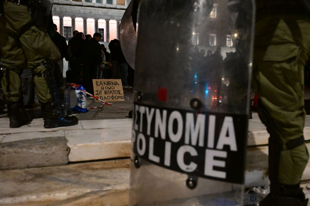 Συλλαλητήριο για τα Τέμπη στο Σύνταγμα: 23 προσαγωγές και 5 συλλήψεις πριν τη συγκέντρωση (εικόνες)