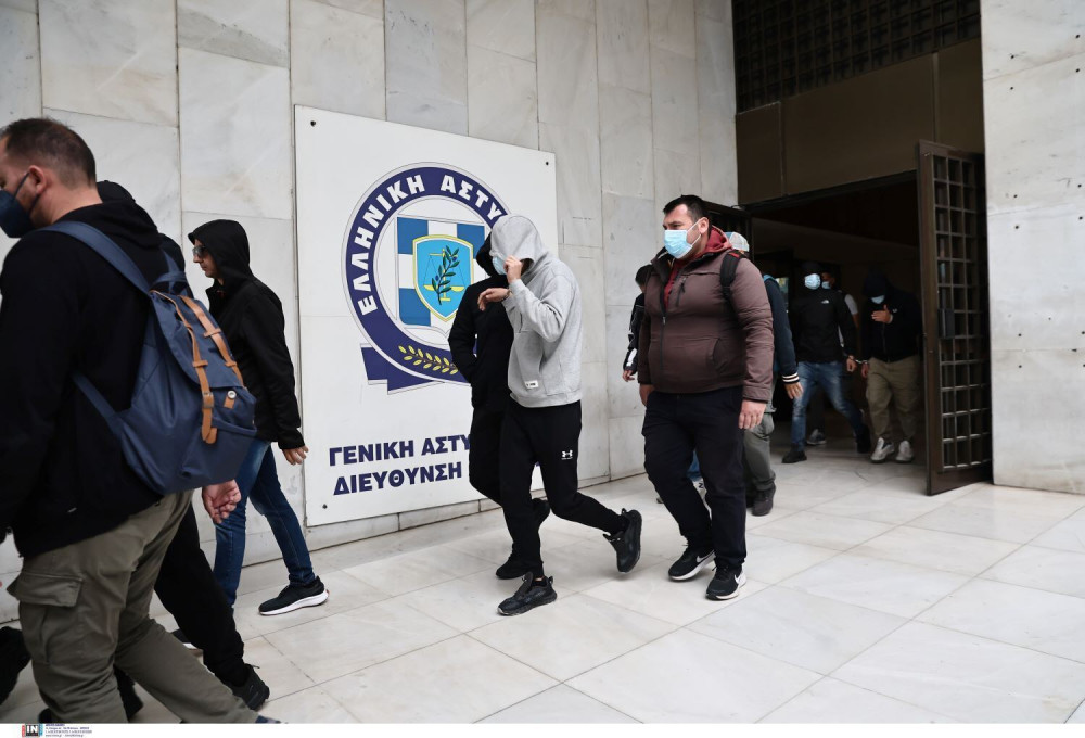 Αποκάλυψη-σοκ στη δίκη Λυγγερίδη: «Ανώτερος αξιωματικός φυγάδευσε υπόπτους»