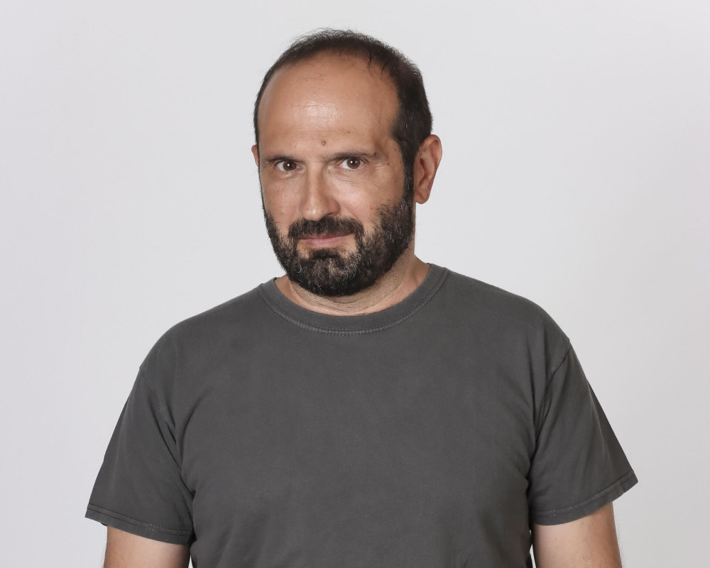 Μάνος Βουλαρίνος: επανέφερε στην κορυφή τον ΣΚΑΪ 100.3