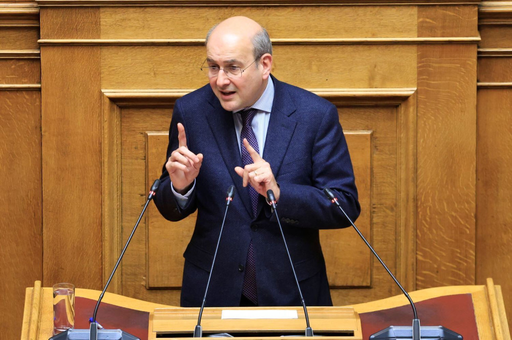 Χατζηδάκης: Δεν θα επιτρέψουμε να ζήσει η Ελλάδα τον μύθο του Σισύφου (vid)