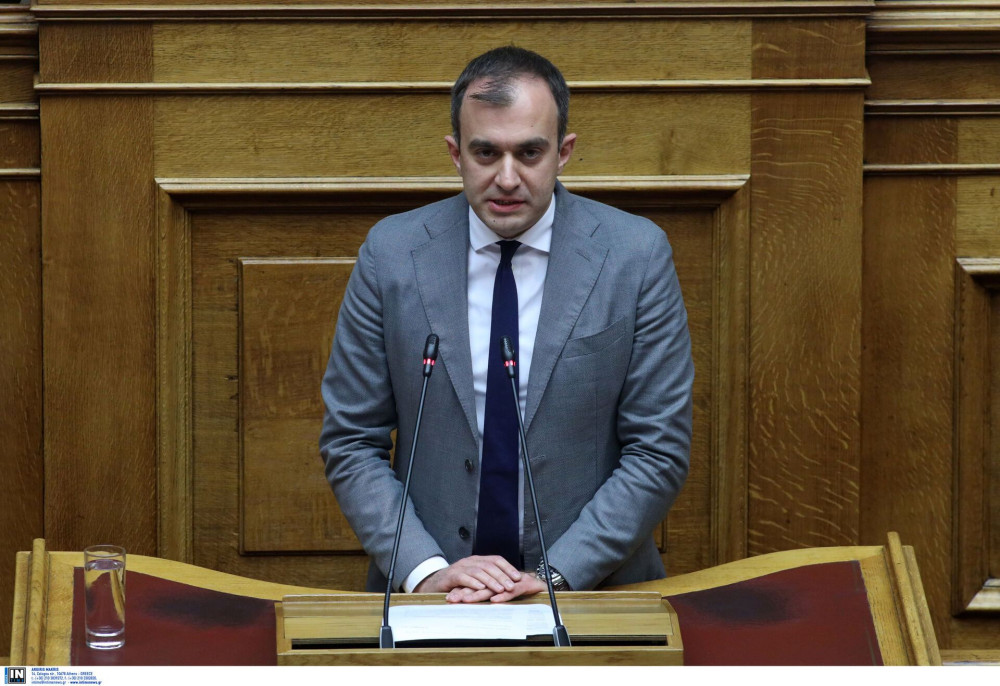 Τάσος Χατζηβασιλείου για τα 3 χρόνια «Μανιφέστο»: Μαχητική γραφή