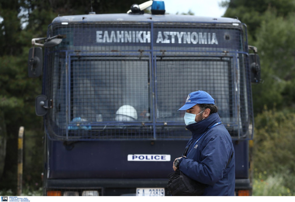 Συμπλοκή μεταξύ μεταναστών στη δομή της Μαλακάσας - Εννέα άτομα στο νοσοκομείο