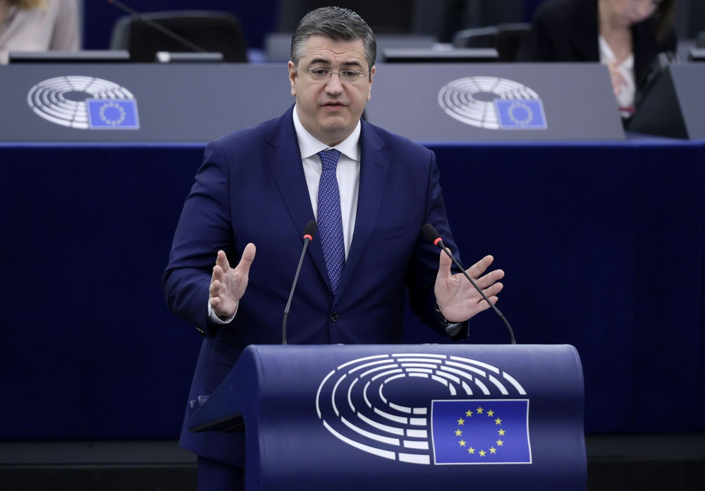 Τζιτζικώστας για δασμούς Τραμπ: Η ΕΕ είναι εδώ, στο πλευρό της ευρωπαϊκής αυτοκινητοβιομηχανίας