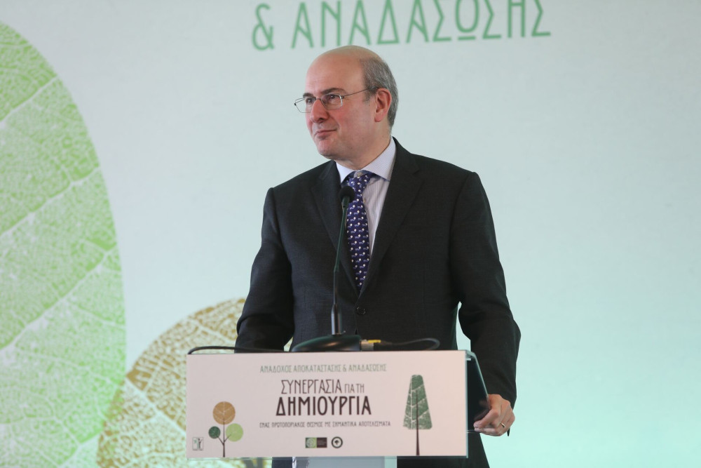 Χατζηδάκης: Επί ΣΥΡΙΖΑ ο κατώτατος μισθός ήταν περί τα 548 ευρώ