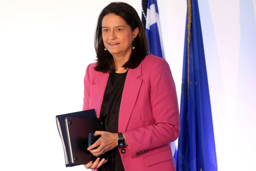 Κεραμέως για αύξηση κατώτατου μισθού: 1,6 εκατ. άμεσα οφελούμενοι - Ενίσχυση της απασχόλησης