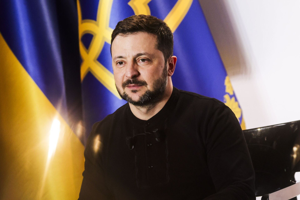 Πρώτη τηλεφωνική επικοινωνία Ζελένσκι - Πάπα Λέοντα ΙΔ' με πρόσκληση για επίσκεψη στην Ουκρανία