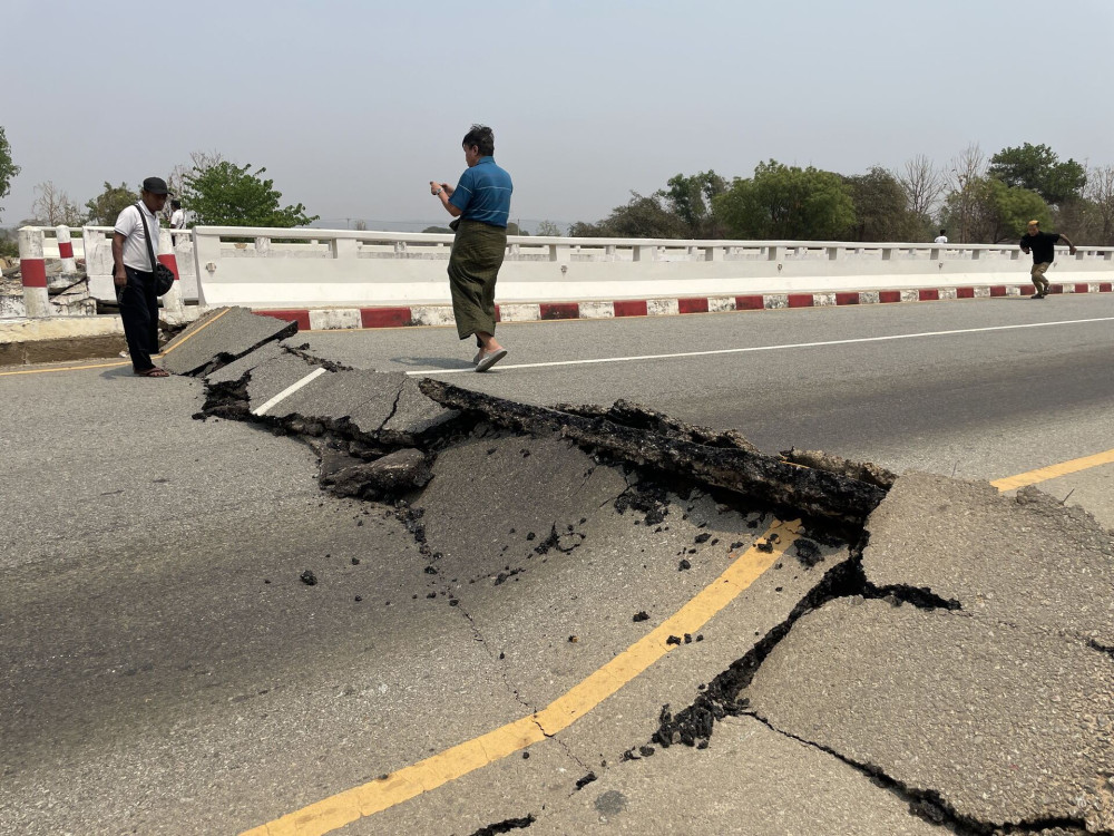 Σεισμός 7,7 Ρίχτερ στη Μιανμάρ: 3 νεκροί - Κατέρρευσαν κτήρια και στην Ταϊλάνδη  (video-photos)