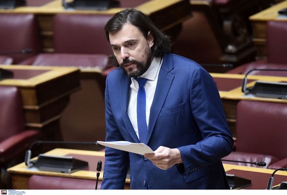 Πέτρος Παππάς στο «Μανιφέστο»: Δεν γίνονται πιστευτές οι υποσχέσεις συνταγματικής αναθεώρησης