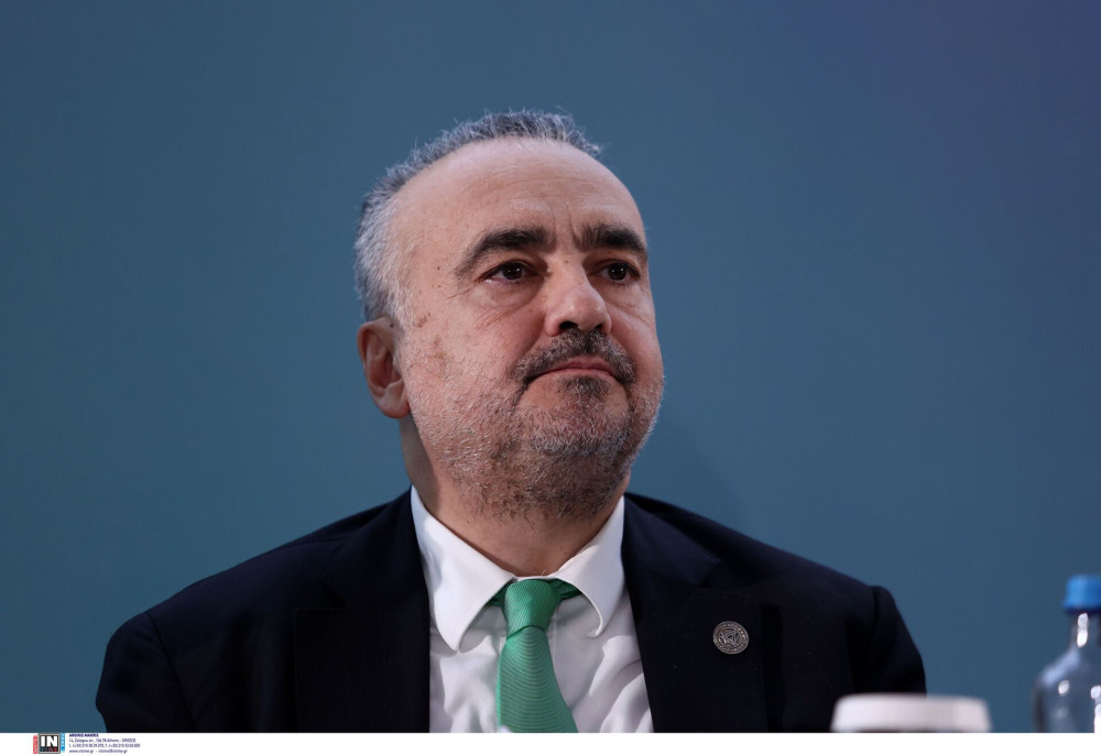 Απέλπιδα προσπάθεια Βερβεσού να... βγει από πάνω για την «ξεχασμένη» έκθεση - Τι δήλωσε
