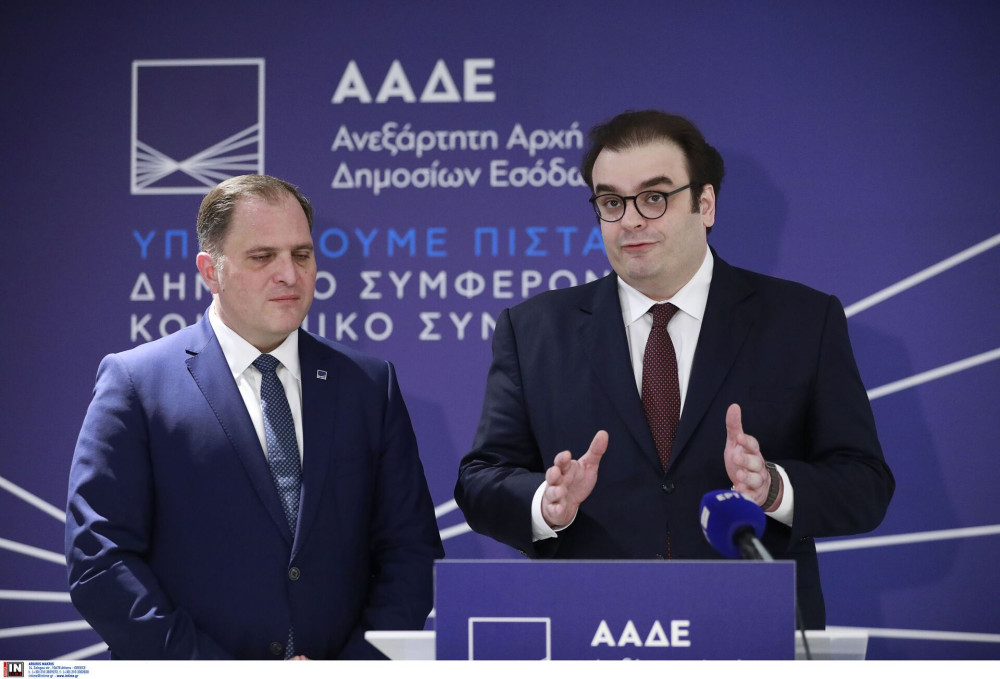 Ρεκόρ φορολογικών δηλώσεων έως τα τέλη Απριλίου-Συγχαρητήρια Πιερρακάκη στην ΑΑΔΕ