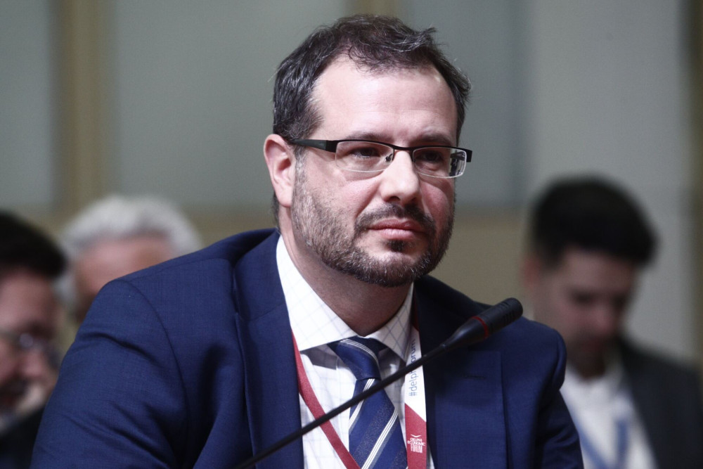 Τσάφος: Η αποκλιμάκωση στη χονδρική πρέπει να περάσει στα τιμολόγια - Θα παρέμβουμε αν δεν υπάρξει μείωση