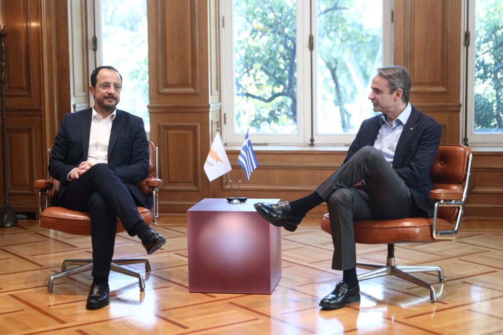 «Σύννεφα» πάνω από το καλώδιο Ελλάδας-Κύπρου