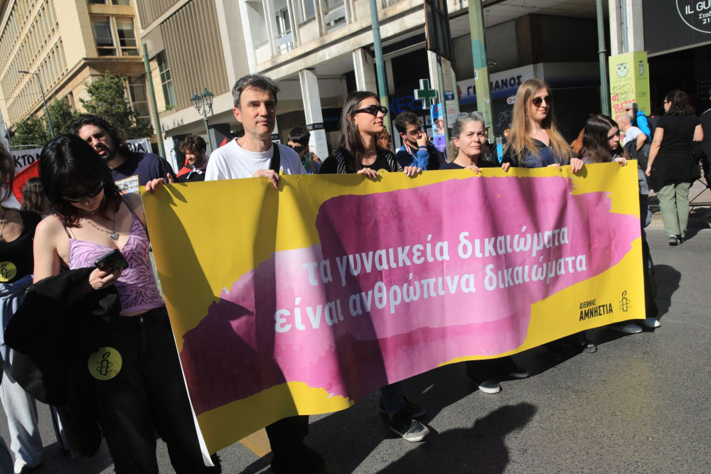 Συγκέντρωση στην Αθήνα για την Ημέρα της Γυναίκας - Ένταση και προσαγωγές